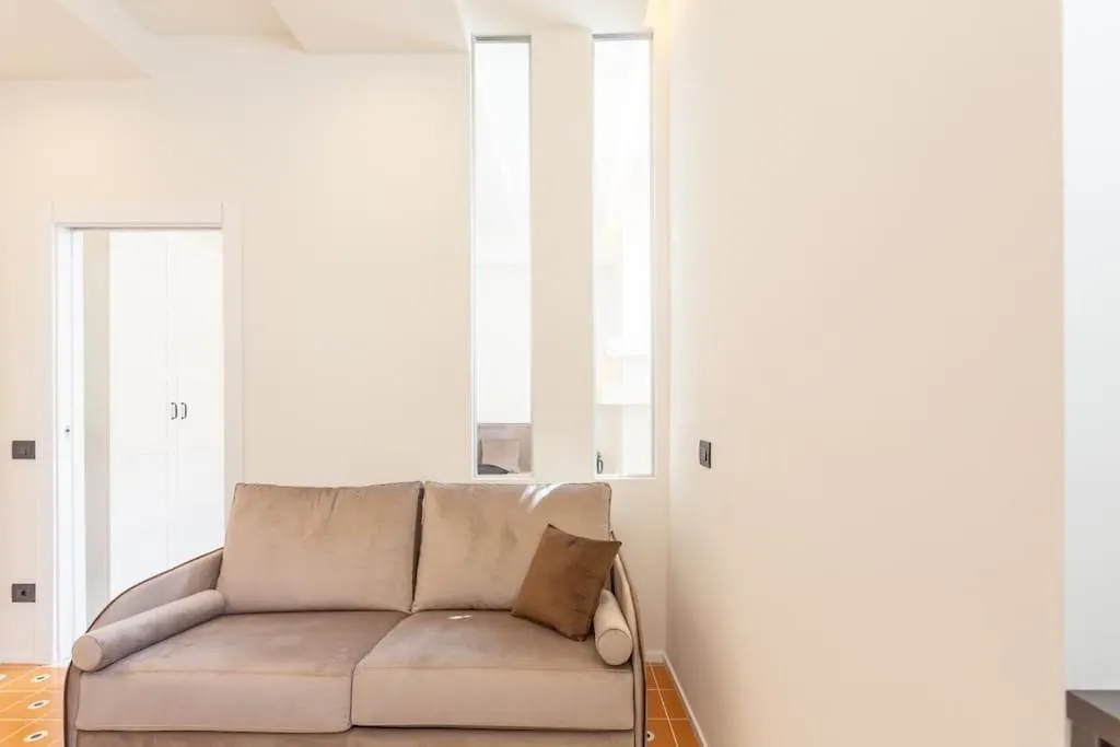 4Fo6 Navigli-Duomo -Yellow Chic Apartment - Milan