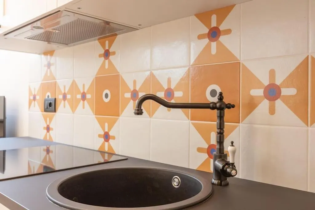 4Fo6 Navigli-Duomo -Yellow Chic Apartment - Milan 0*,